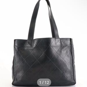 Vintage Chanel diamond pattern shoppers tote